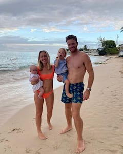 बेहद फिल्मी है Jos Buttler की लव स्टोर, स्कूल से शुरू हुआ रोमांस; बॉलीवुड अंदाज में किया था प्रपोज