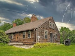 The Conjuring House: ‘ది కంజూరింగ్’ హౌస్, ఆ దెయ్యాల కొంపను రూ.11 కోట్లకు అమ్మేశారు, చరిత్ర తెలిస్తే షాకవుతారు!