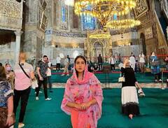Sara Ali Khan in Turkey: ਦੋਸਤਾਂ ਨਾਲ ਤੁਰਕੀ 'ਚ ਛੁੱਟੀਆਂ ਮਨਾ ਰਹੀ Sara Ali Khan, ਸ਼ੇਅਰ ਕੀਤੀਆਂ ਖਾਸ ਤਸਵੀਰਾਂ