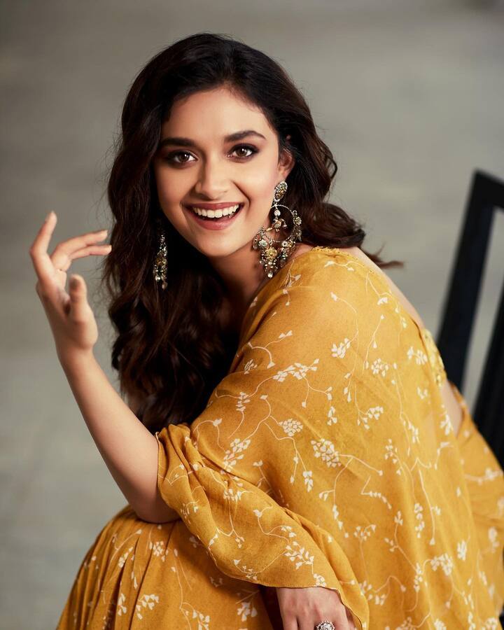 కీర్తి సురేష్ లేటెస్ట్ ఫోటోస్ - Image Credit: Keerthy Suresh/Instagram