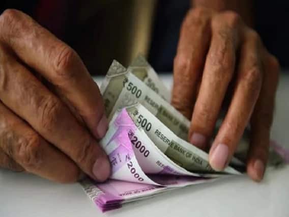 Small Saving Schemes: PPF, સુકન્યા સમૃદ્ધિ યોજના, પોસ્ટ ઓફિસની સ્કીમમાં રોકાણ કરનારાઓને લાગ્યો આંચકો, વ્યાજદરમાં ન થયો વધારો