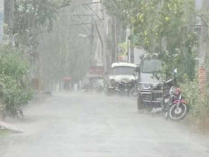 Heavy rain with thunder and lightning in Karur district கரூர் மாவட்டத்தில் இடி மின்னலுடன் கூடிய கனமழை - மக்கள் மகிழ்ச்சி!