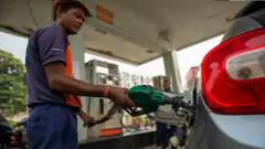 Gariahat:গড়িয়াহাটে পেট্রোল পাম্পে দুষ্কৃতী তাণ্ডব, আগ্নেয়াস্ত্র দেখিয়ে মালিককে হুমকির অভিযোগ। Bangla News