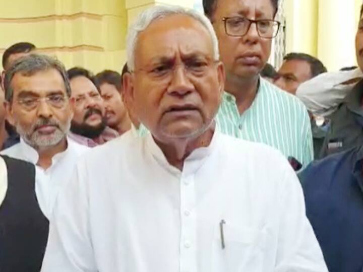 Bihar Politics: Now RCP Singh will remain a minister at the center CM Nitish said circumstances will decide the way forward ann Bihar Politics: अभी केंद्र में मंत्री बने रहेंगे RCP, CM नीतीश ने कहा- परिस्थितियां तय करेंगी आगे की राह, पद कोई मांगने की चीज नहीं