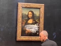 Viral Video: Man Disguised As Woman Smears Cake On Mona Lisa Painting, Visitors Shocked