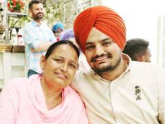 Sidhu Moose Wala: मां के बेहद करीब थे सिद्धू मूसेवाला, मौत से कुछ दिन पहले तस्वीर पोस्ट कर लिखी थी ये बात