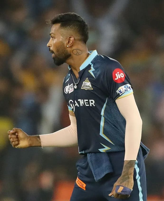 আইপিএল ফাইনালে বল হাতে দাপট দেখালেন হার্দিক পাণ্ড্য, মহম্মদ শামি, রশিদ খানরা।