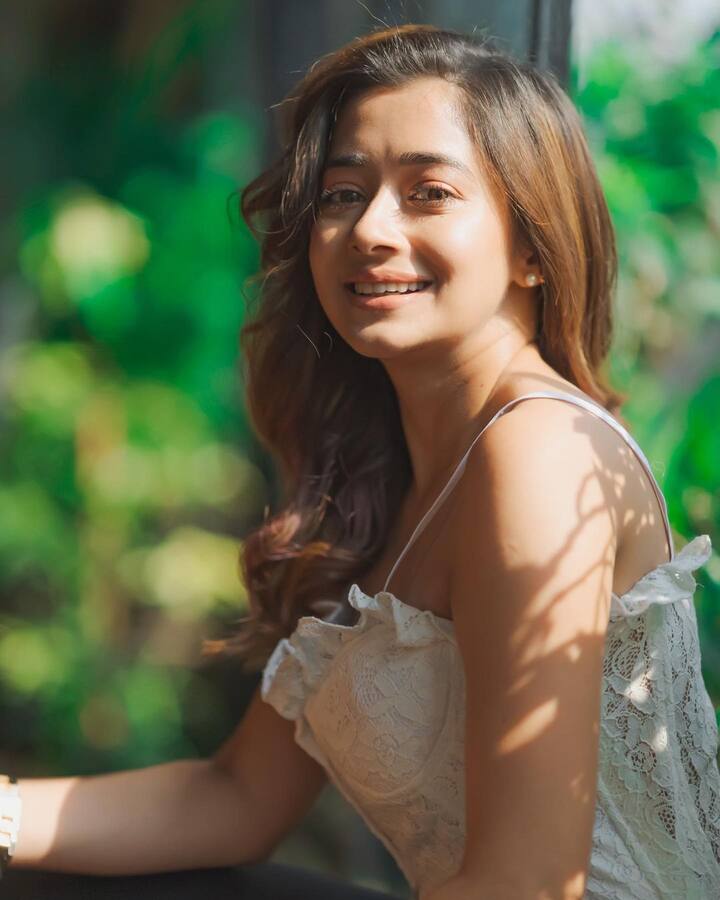 विशेष म्हणजे टीना टीव्ही शोपूर्वी अनेक बंगाली चित्रपटांमध्ये दिसली आहे. (Photo:tinadatta/ig)