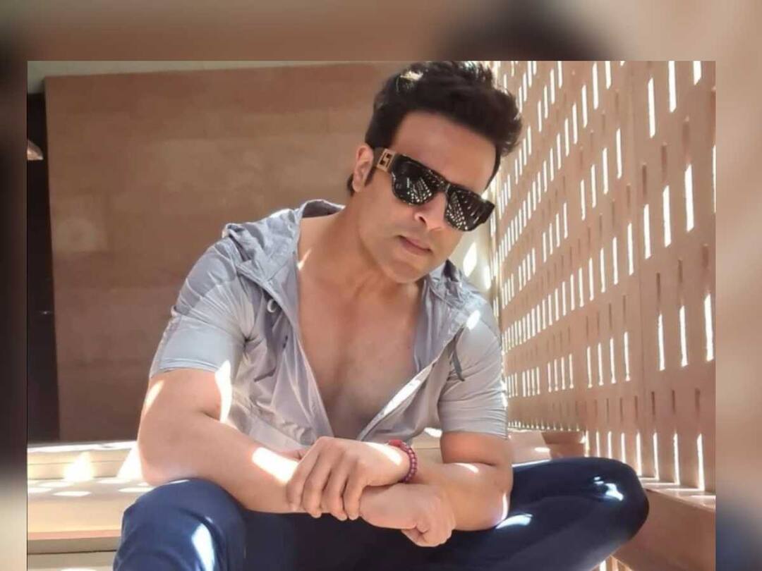 Happy Birthday Krushna Abhishek actor had to change his name because of this reason Happy Birthday Krushna Abhishek : मनोरंजन विश्वात स्थिरावण्यासाठी केला संघर्ष, ‘या’ कारणामुळे कृष्णा अभिषेकला बदलावे लागले नाव!