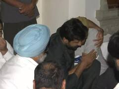 Punjab कांग्रेस अध्यक्ष अमरिंदर सिंह राजा वडिंग ने सिद्धू मूसेवाला के परिजनों से की मुलाकात, सरकार से पूछा ये सवाल