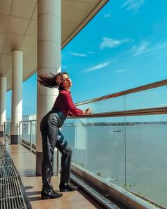 Amala Paul Photos: కమలంలా అట్రాక్ట్ చేస్తున్న అమలా