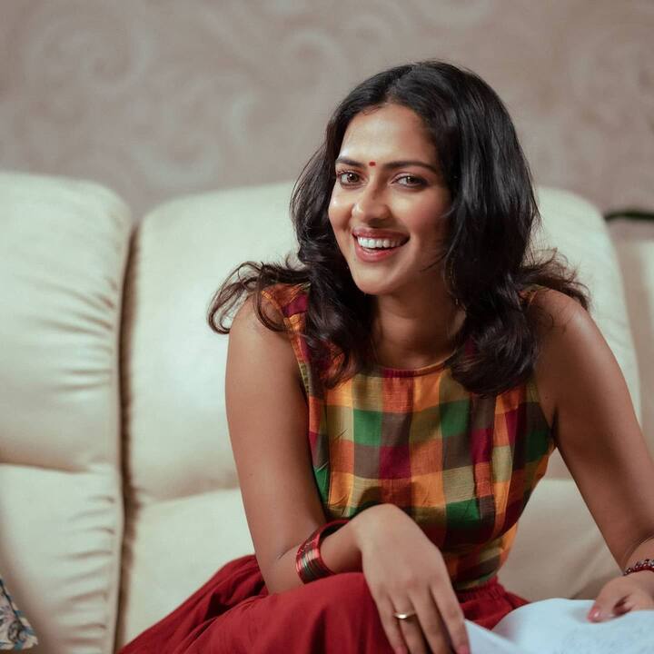 எந்தன் ஆளானது இன்று வேறானது வண்ணம் நூறானது வானிலே