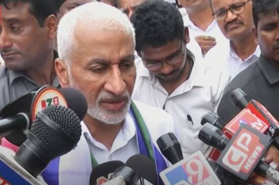 MP VijayasaiReddy on Amalapuram Issue : అంబేడ్కర్ పేరు వద్దని ప్రతిపక్షాలు చెప్పగలవా? | ABP Desam