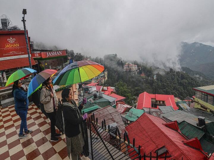 Shimla Summer Festival: International Summer Festival to start in Shimla from June 4 Shimla Summer Festival: शिमला में 4 जून से शुरू होगा इंटरनेशनल समर फेस्टिवल, बॉलीवुड हस्तियां भी करेंगे शिरकत