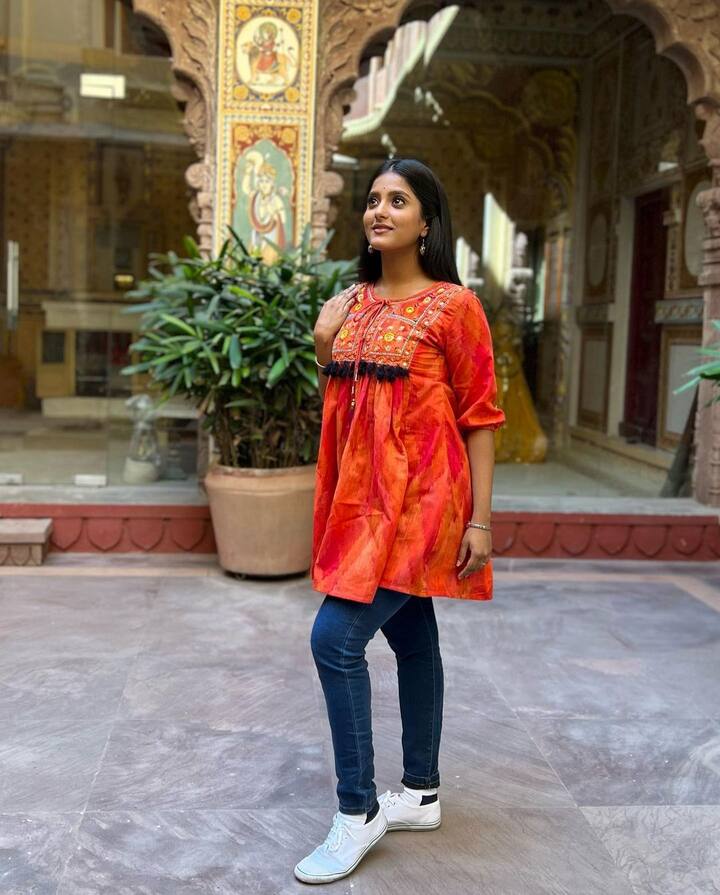 इस शो में उल्का उन लोगों के लिए घर का खाना डिलीवर करती हैं, जो अपने घर से दूर शहर में बसे हैं.