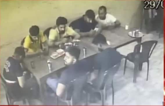 ਮੂਸੇਵਾਲਾ ਕਤਲ ਕੇਸ ਨਾਲ ਤਾਰ ਜੁੜਣ ਦਾ ਖ਼ਦਸ਼ਾ, ਢਾਬੇ ‘ਤੇ ਖਾਣਾ ਖਾਂਦੇ ਨਜ਼ਰ ਆਏ ਕੁਝ ਨੌਜਵਾਨ