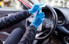 ਸਾਵਧਾਨ! ਗਰਮੀ ਦੇ ਮੌਸਮ 'ਚ ਗੱਡੀ 'ਚ ਭੁੱਲ ਕੇ ਵੀ ਨਾ ਰੱਖੋ ਹੈਂਡ ਸੈਨੀਟਾਈਜ਼ਰ, ਹੋ ਸਕਦਾ ਵੱਡਾ ਹਾਦਸਾ