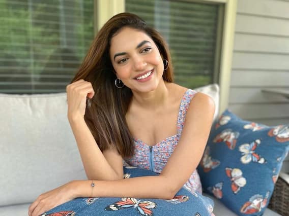 Ritu Varma: స్వీట్గా సింపుల్గా తెలుగు బ్యూటీ రీతూ వర్మ Ritu Varma: స్వీట్గా సింపుల్గా తెలుగు బ్యూటీ రీతూ వర్మ