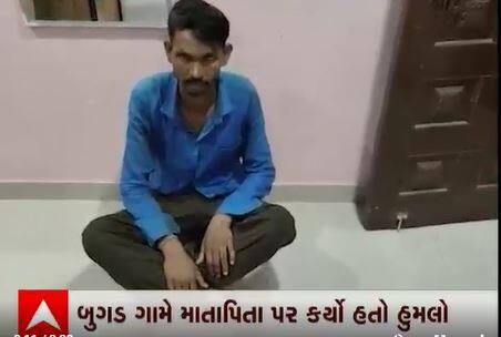 સંતરામપુરના બુગડ ગામે છત પર ઊંंઘી રહેલા પિતાની હત્યા કરનાર આરોપીઝડપાયો, જુઓ વીડિયો
