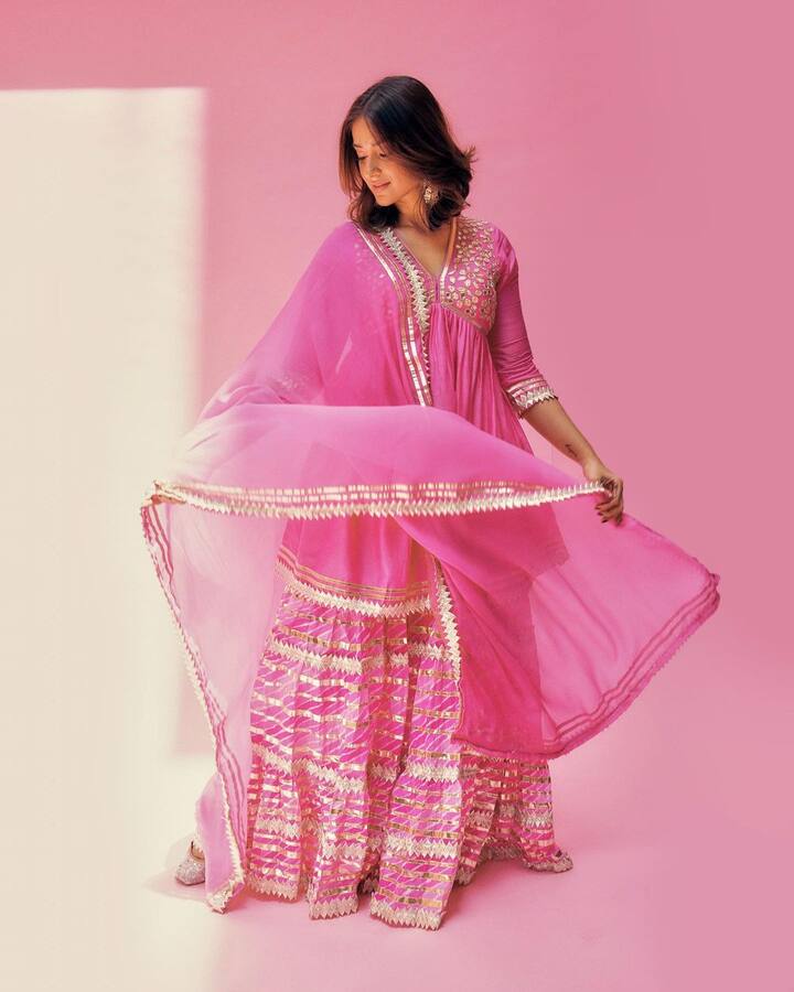 ‘अनफेअर अँड लव्हली’ हा इलियाना डिक्रूझचा आगामी चित्रपट असून, त्याचे शूटिंग पूर्ण झाले आहे. चाहते या अभिनेत्रीच्या चित्रपटाची आतुरतेने वाट पाहत आहेत.(photo:ileana_official/ig)