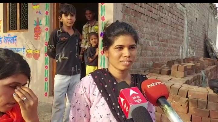 यही कहानी ग्राम मगरिया की रहने वाली राधिका पवार की भी है. वो कहती हैं कि इतने कम समय में कैसा इंतजाम कर पाएंगे मेरे पिता? वो बहुत गरीब हैं.