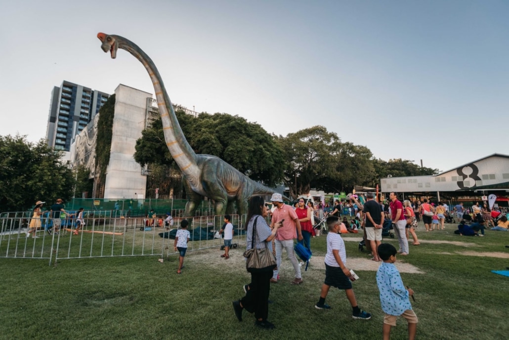 Dinosaur Festival: డైనోసార్లను చూడాలని ఉందా? అయితే ఈ డైనోసార్ ఫెస్టివల్‌కు వెళ్లండి