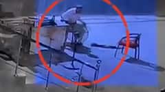 नींद की झपकी...बंदूक चली...5 सेकंड में मौत का झपट्टा !