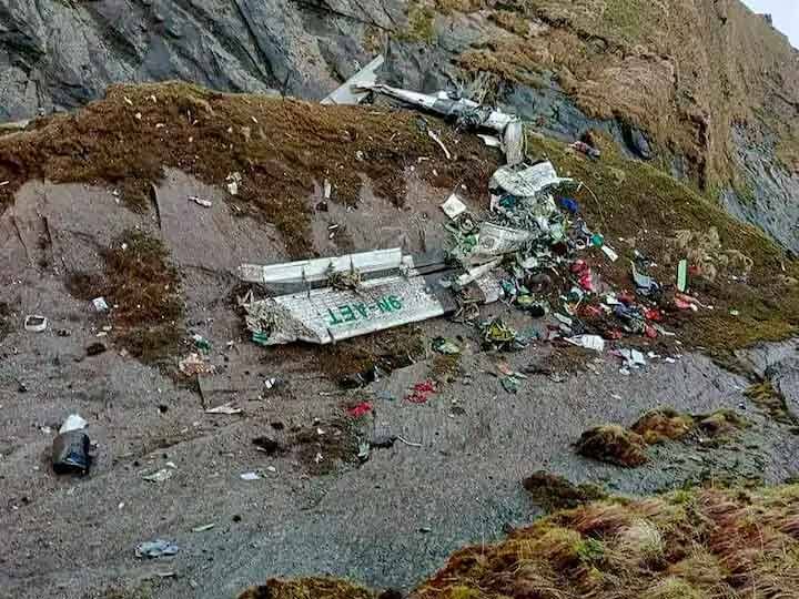 After Tara Air Crash Nepal restricts flight permits in bad weather conditions Nepal Air Crash: नेपाल ने तारा एयर विमान के हादसे के बाद नियमों को किया सख्त, खराब मौसम में उड़ानों पर रोक लगाई