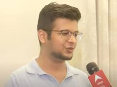 Agra News: यूपीएससी में 27वीं रैंक हासिल करने वाले सक्षम गोयल ने ताज नगरी का नाम किया रोशन, पिता ने कही ये बात