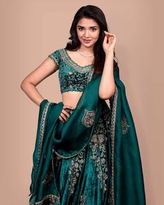 Actress Krithi Shetty: ’கம் ஆன் பேபி லெட்ஸ் கோ ஆன் எ புல்லெட்டு...’ - க்ரித்தி ஷெட்டியின் கலக்கல் க்ளிக்ஸ்!