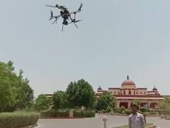 Sidhu Moose Wala की हत्या के बाद जोधपुर में शूटिंग कर रहे मीका सिंह की सुरक्षा बढ़ाई गई, ड्रोन से रखी जा रही निगरानी