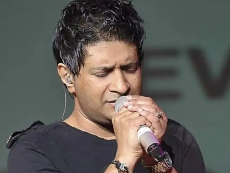 Singer Krishnakumar Kunnath KK Died During Live Show in Kolkata કોલકાતામાં લાઈવ મ્યુઝિક કોન્સર્ટમાં જાણીતા સિંગર કેકેનું હાર્ટ એટેકથી નિધન