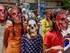 World No Tobacco Day 2022: People Raise Awareness About Harmful Effects Of Tobacco | SEE PICS