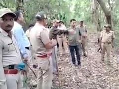 Khatima: बाघ के हमले में दो ग्रामीणों की मौत के बाद दहशत का माहौल, घर छोड़कर पलायन कर रहे लोग, वन विभाग के हाथ खाली