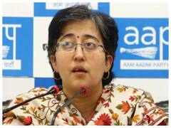 Delhi: केजरीवाल सरकार और LG के बीच फिर टकराव! AAP विधायक आतिशी ने लगाए ये आरोप