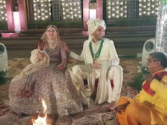 Deepak Chahar Wedding Photos: शादी के बंधन में बंधे दीपक चाहर, जया भारद्वाज संग लिए सात फेरे
