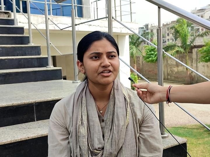 UPSC 2021 result  Ariba Noman ranked first among Muslim students secured 109th rank ANN UPSC 2021: मुस्लिम छात्रों में पहले स्थान पर रहीं अरीबा, दो बार मेंस क्लियर नहीं होने पर भी नहीं मानी हार, जानिए सफलता का राज