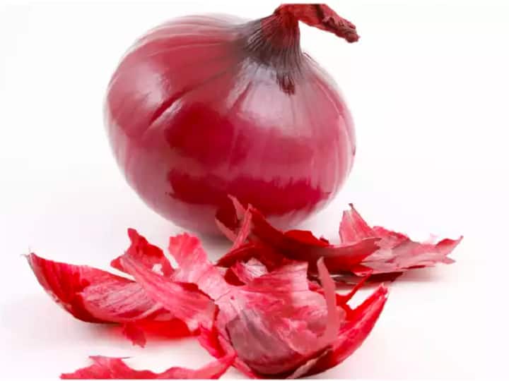 Stop Throwing Onion Peels, Here’s How You Can Use Them Effectively நீங்கள் வீசி எறியும் வெங்காய தோலில் இத்தனை நன்மைகளா?