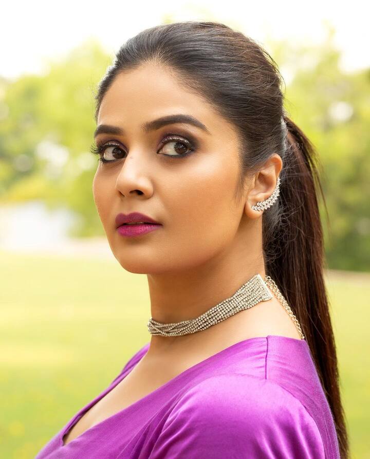 శ్రీముఖి ఫోటోలు  -Image credit: Sreemukhi/Instagram