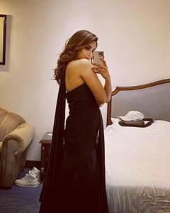 Actress reba john : நான் காத்திருந்த பொண்ணு அது நீதானா... நடிகை ரெபா ஜானின் கருப்பு உடை க்ளிக்ஸ்!