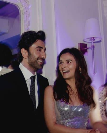 Alia Bhatt Missing Ranbir Kapoor: 'ब्रह्मास्त्र' के प्रमोशन के दौरान बोलीं आलिया भट्ट, 'शरीर यहां लेकिन आत्मा तो रणबीर के पास..'