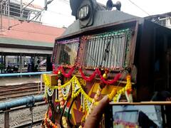 PHOTO : डेक्कन क्वीन अर्थात दख्खनच्या राणीचा 92 वा वाढदिवस दणक्यात!