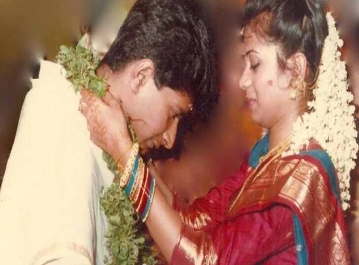 When Unemployed KK Took Up Salesman Job To Marry His Ladylove Jyothy Krishna  | KK Death: जब अपने बचपन के प्यार से शादी करने के खातिर केके को बेलने पड़े  थे कई