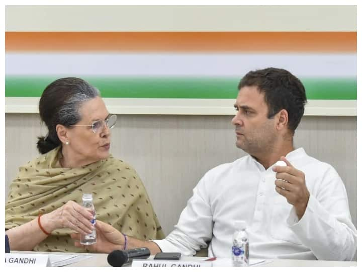 ED Notice To Sonia Gandhi and Rahul Gandhi in National Herald Case Congress Attack on Modi Govt ANN National Herald Case: नेशनल हेराल्ड मामले में सोनिया और राहुल गांधी को ED का नोटिस, केंद्र सरकार पर बिफरी कांग्रेस