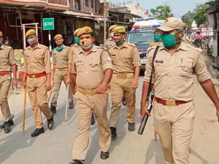 Meerut Crime Police action against Gaddu gang, attached gangster Shan Mohammed property worth 50 lakhs Uttar Pradesh ann Meerut Crime News: कुख्यात गद्दू गैंग पर मेरठ पुलिस की बड़ी कार्रवाई, गैंगस्टर शान मोहम्मद की लाखों की संपत्ति कुर्क