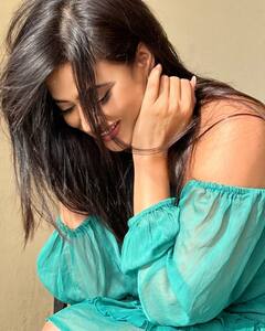 In Pics: भोजपुरी एक्ट्रेस Shweta Tiwari ने शॉर्ट वनपीस ड्रेस में शेयर की खूबसूरत तस्वीरें, अदाओं ने किया फैन्स को घायल