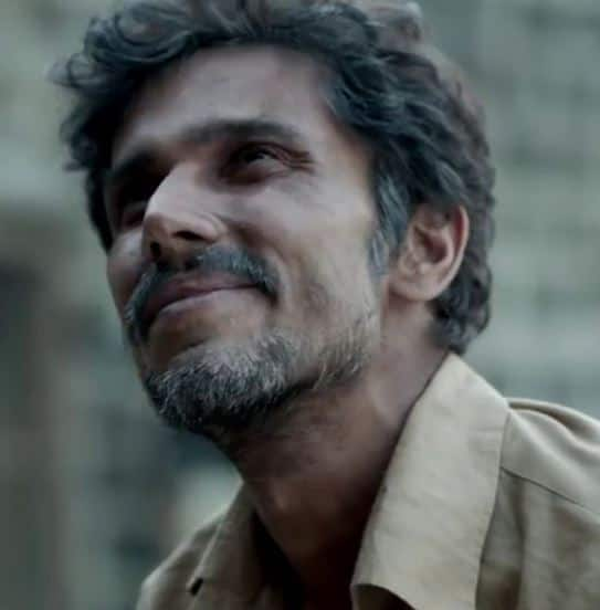 Randeep Hooda in Sarabjit: 'सरबजीत' की तैयारी देख जब रणदीप हुड्डा की मां ने कहा- 'बेटा रोल के लिए खुद को क्यों मार रहा है?'