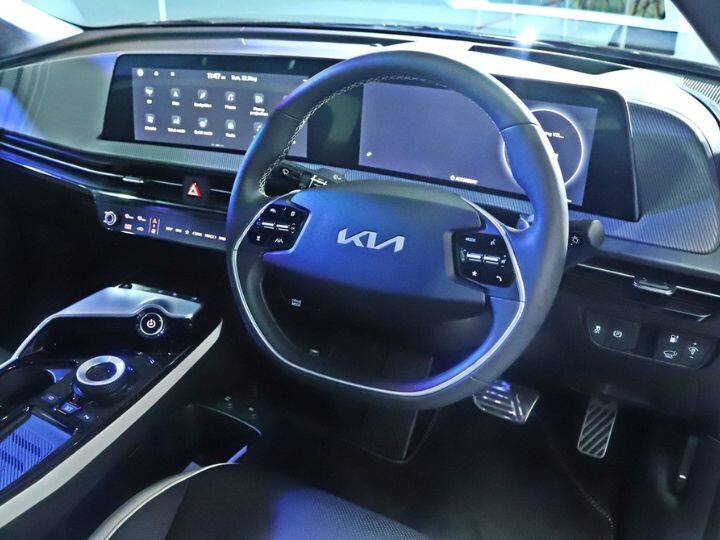 The EV6 is based on a new pure EV platform and that increases the space inside alongside having a flat floor plus loads of storage space. The EV6 also supports V2L or vehicle to load charging where it can charge another EV or charge home appliances.