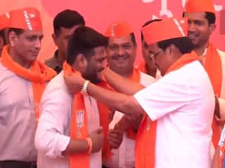 Former Congress Leader Hardik Patel Formally Joins BJP In Gandhinagar