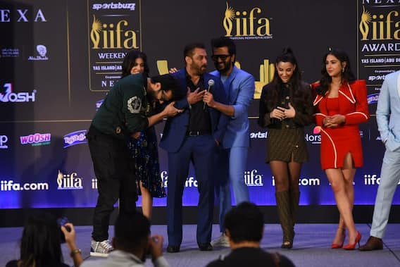 IIFA Awards 2022: Salman Khan, Shahid Kapoor, Sara Ali Khan Make Their First Appearance